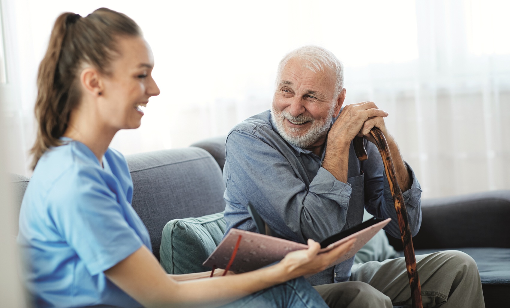 Wie du einen Pflegegrad beantragst – und was die Vorteile sind