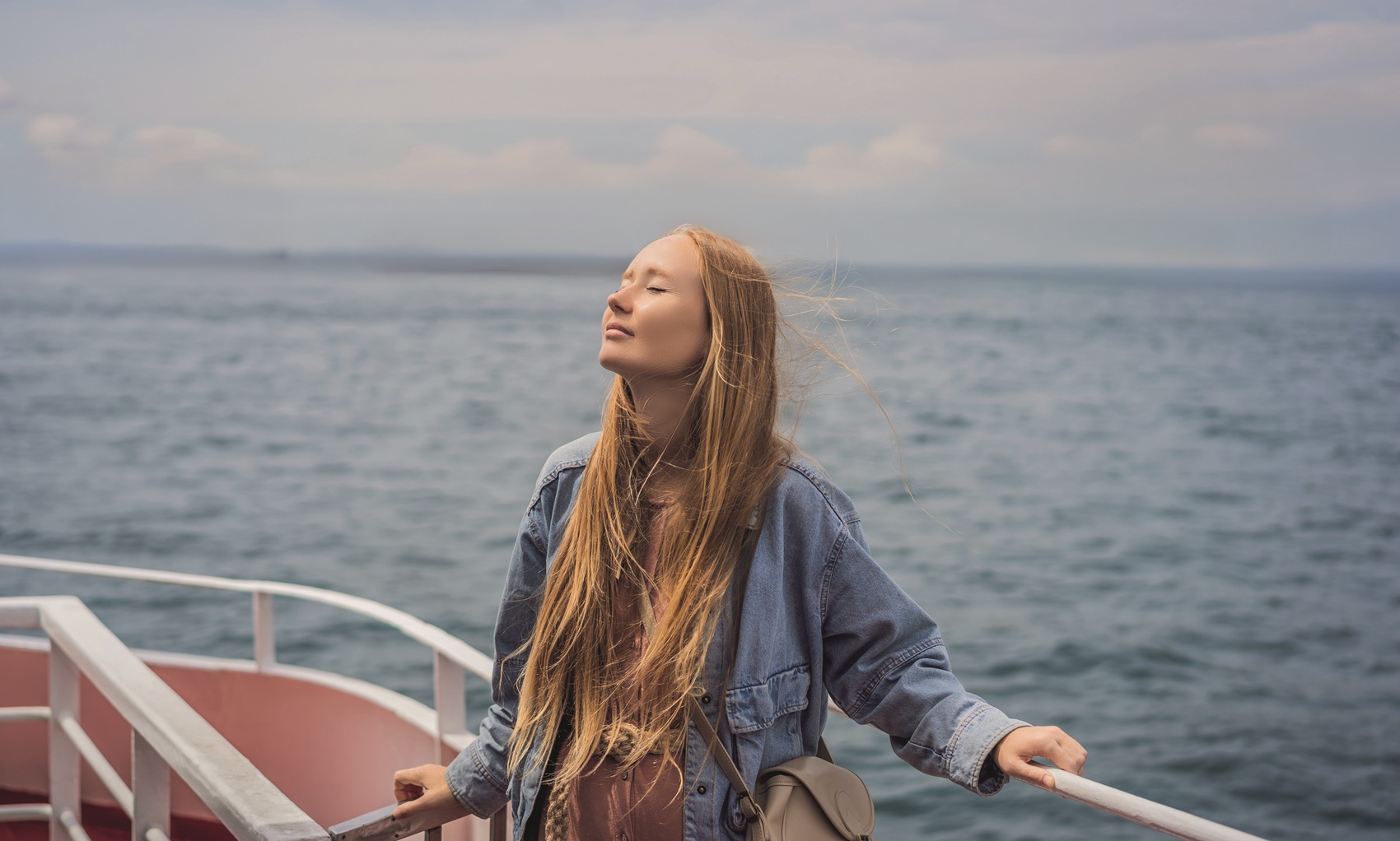 Die Region vom Wasser aus erleben: Schiffstouren und Seereisen